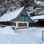 Chaloupka U Kaji